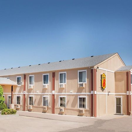 Hotel Super 8 By Wyndham Limon Esterno foto