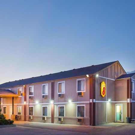 Hotel Super 8 By Wyndham Limon Esterno foto