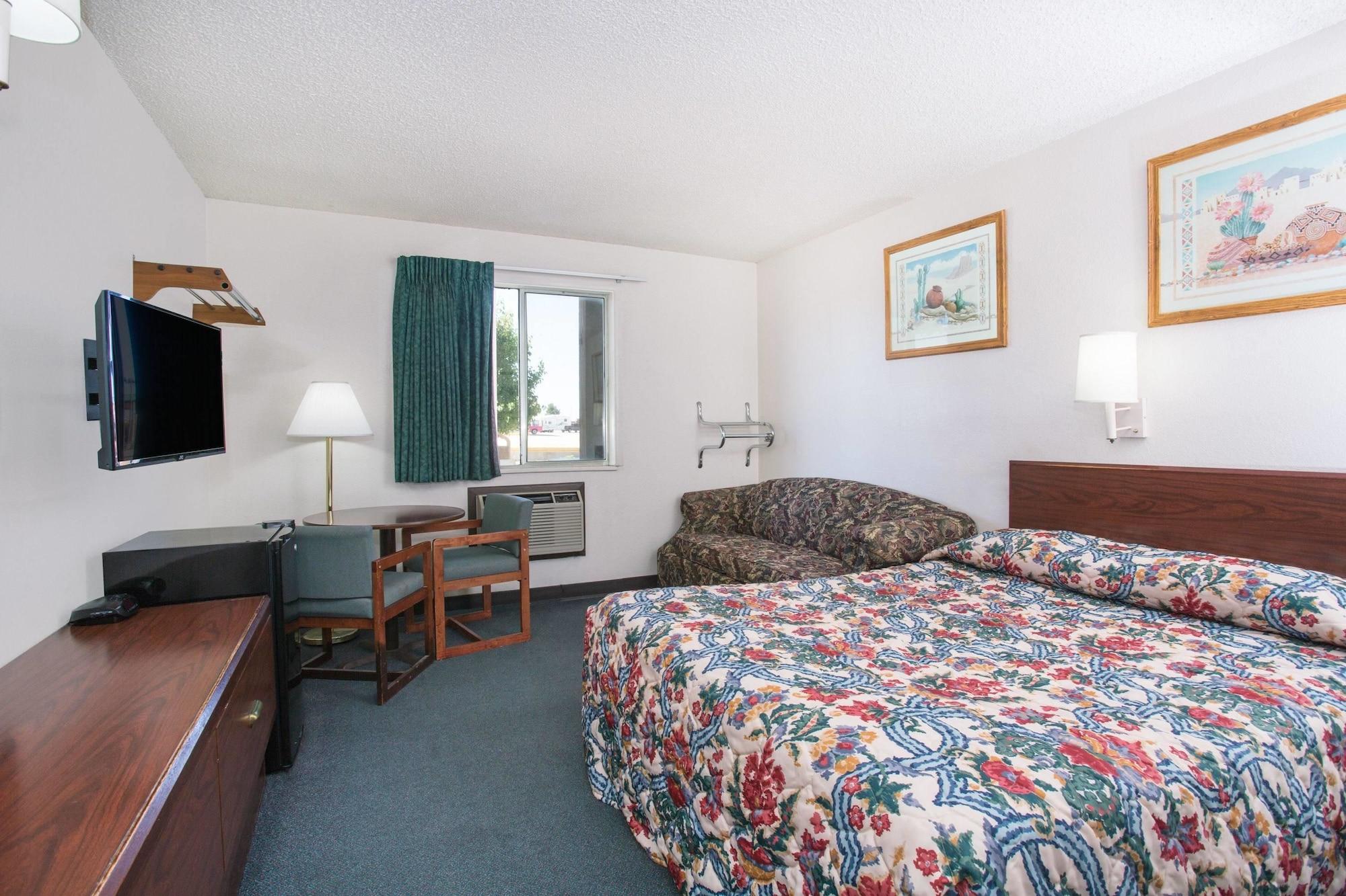 Hotel Super 8 By Wyndham Limon Esterno foto