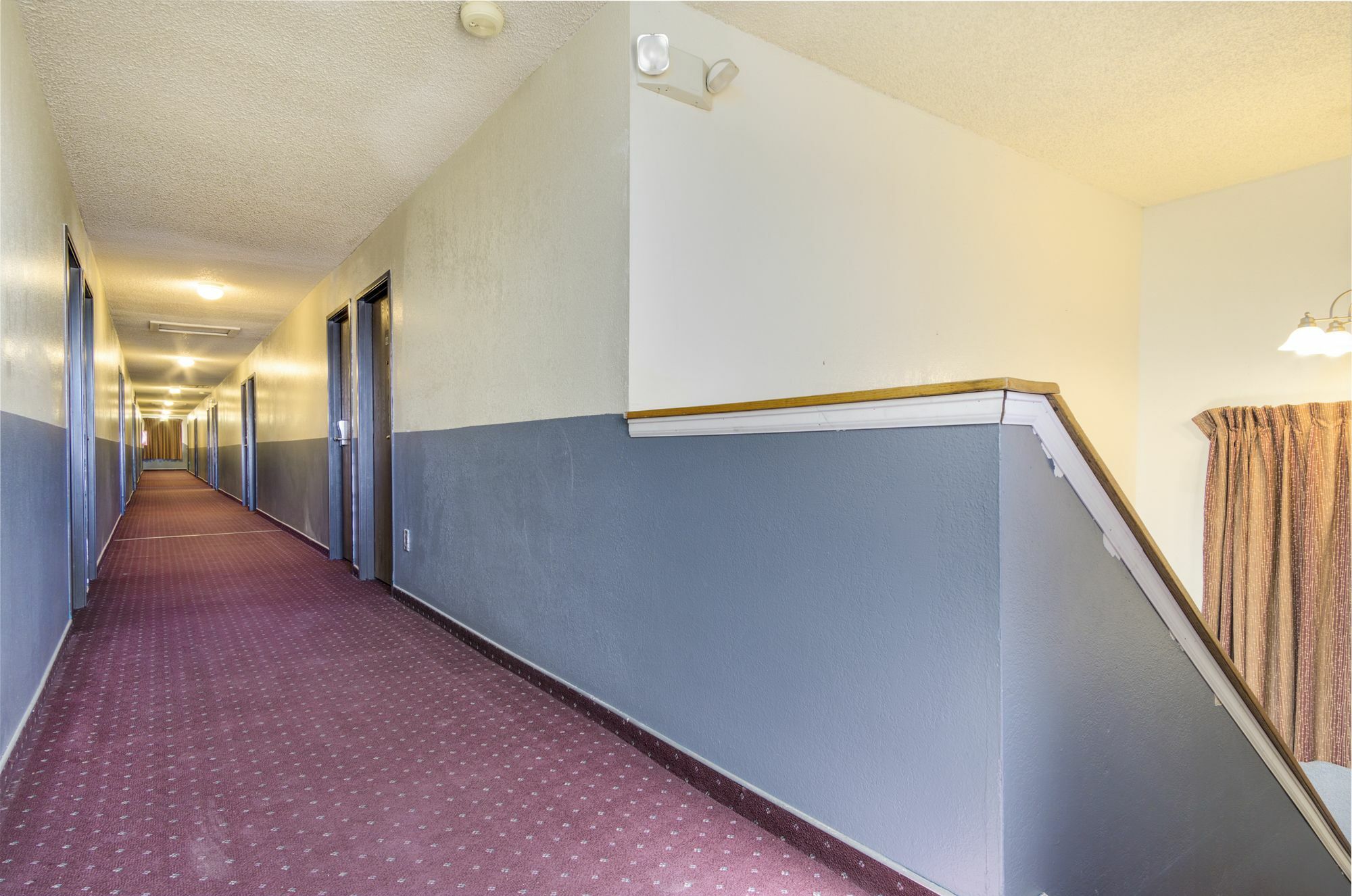 Hotel Super 8 By Wyndham Limon Esterno foto